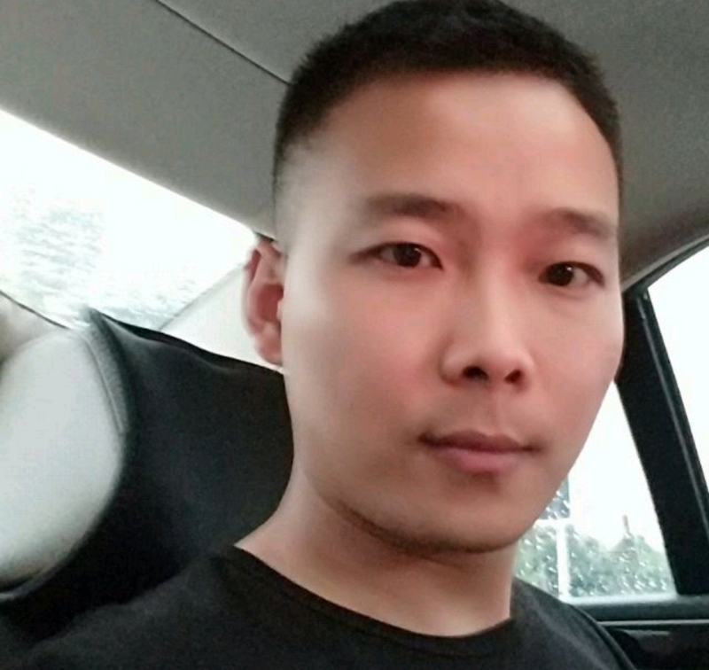 李先生的第二张照片--马尾相亲网