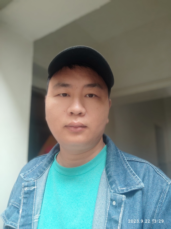 德德哥的第三张照片--马尾相亲网