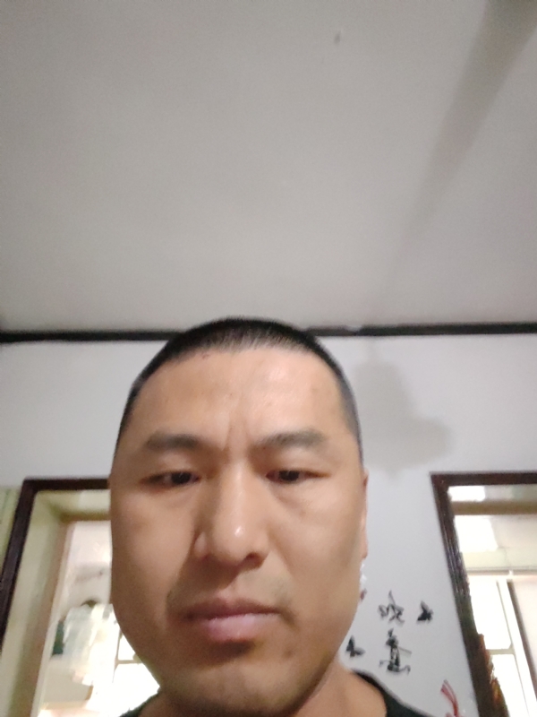 往事随风的第一张照片--马尾相亲网