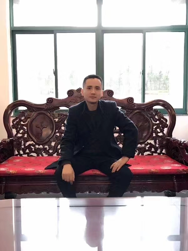 有缘再聚的第二张照片--马尾相亲网