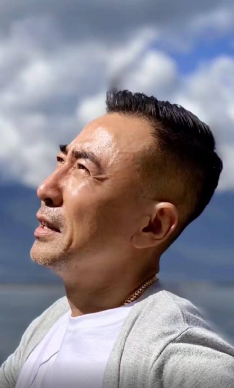 张凯的第一张照片--马尾相亲网