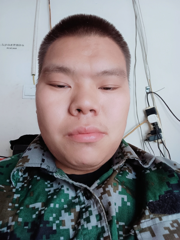 石文强的第一张照片--马尾相亲网