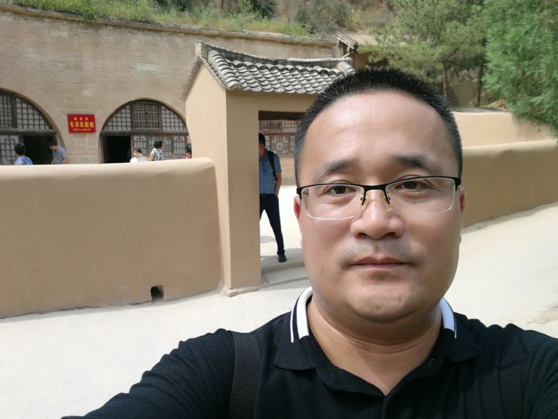 南阳农夫的第一张照片--马尾相亲网