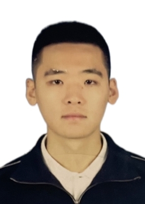 何鹏宇的第一张照片--马尾相亲网