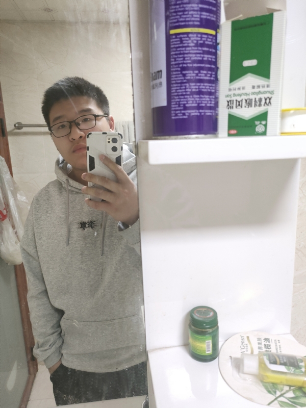 乌鸦坐飞机的第一张照片--马尾相亲网
