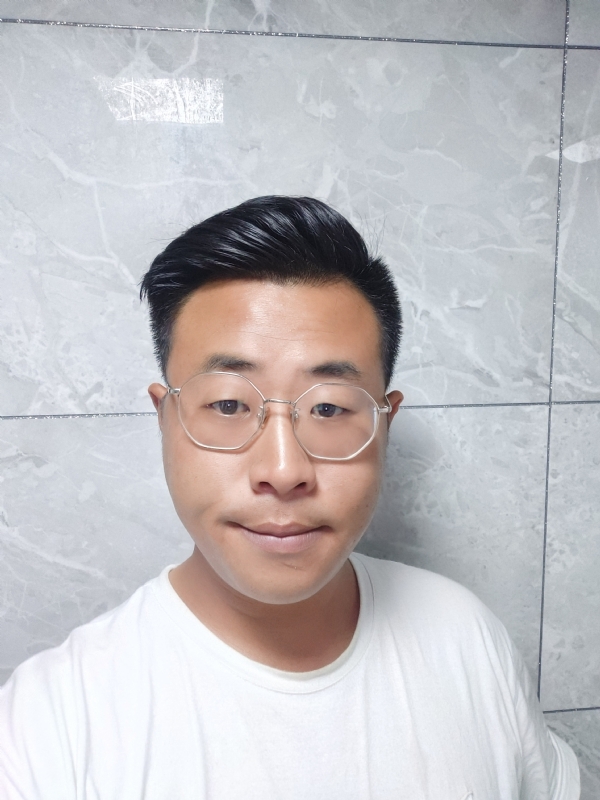 独行的天秤的第二张照片--马尾相亲网