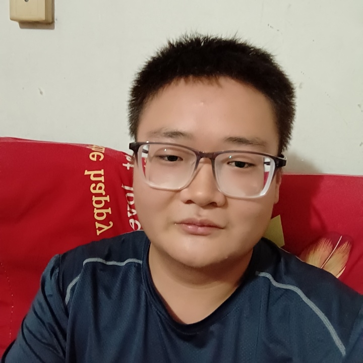 孤独的夜的第一张照片--马尾相亲网