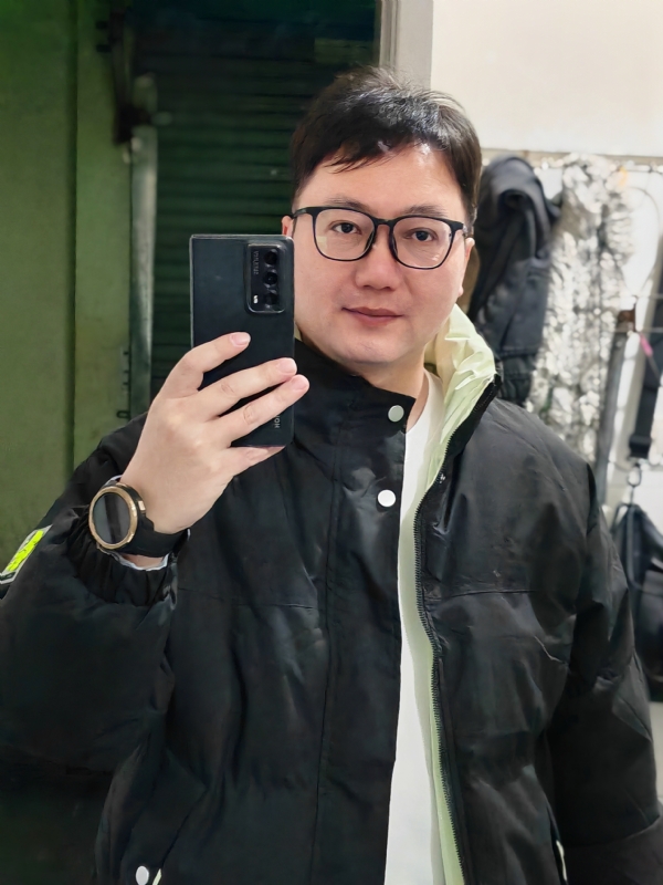 真心不累的第一张照片--马尾相亲网