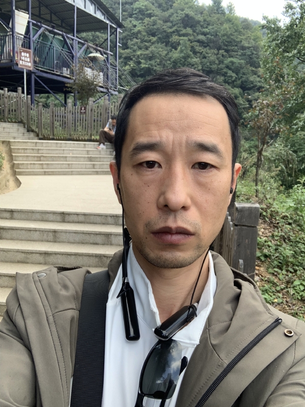 小林的第二张照片--马尾相亲网
