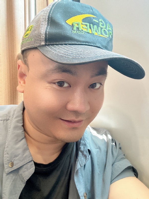 冰的第二张照片--马尾相亲网