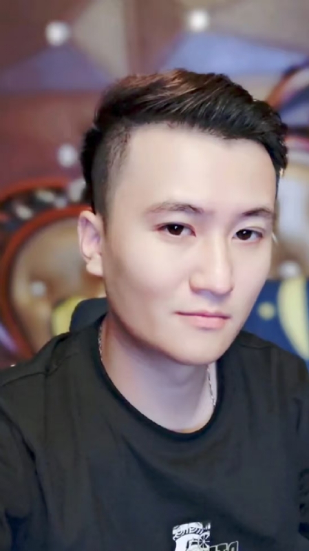 ToTheMoon的第一张照片--马尾相亲网