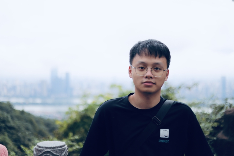 脸谱化的第一张照片--马尾相亲网