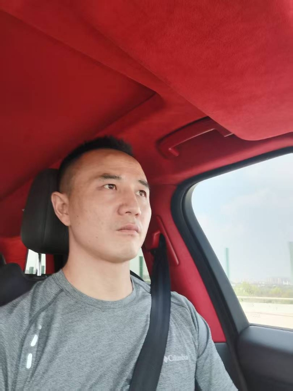 想的美的第二张照片--马尾相亲网