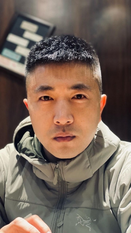 山中何缘的第二张照片--马尾相亲网