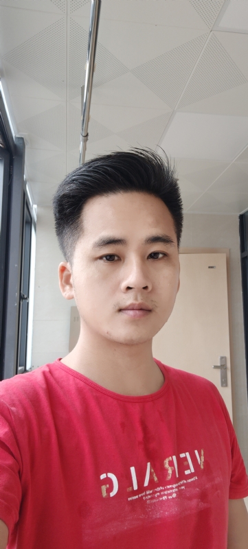 荒木尘的第一张照片--马尾相亲网