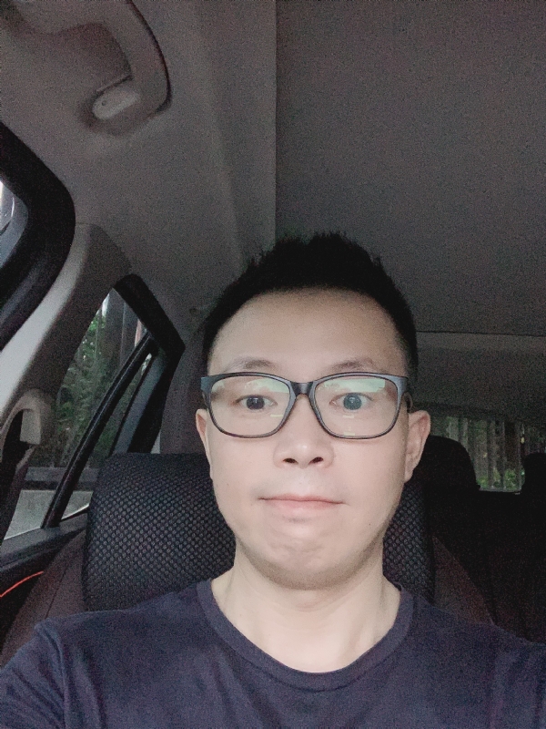 十一的第一张照片--马尾相亲网