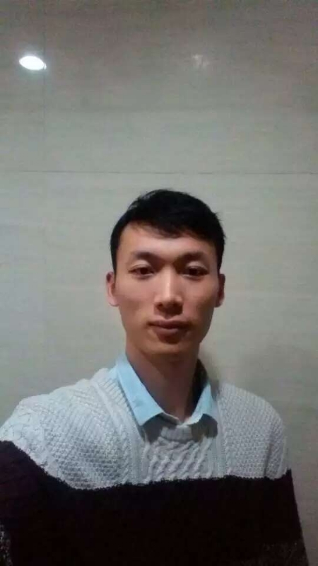 青松的第二张照片--马尾相亲网