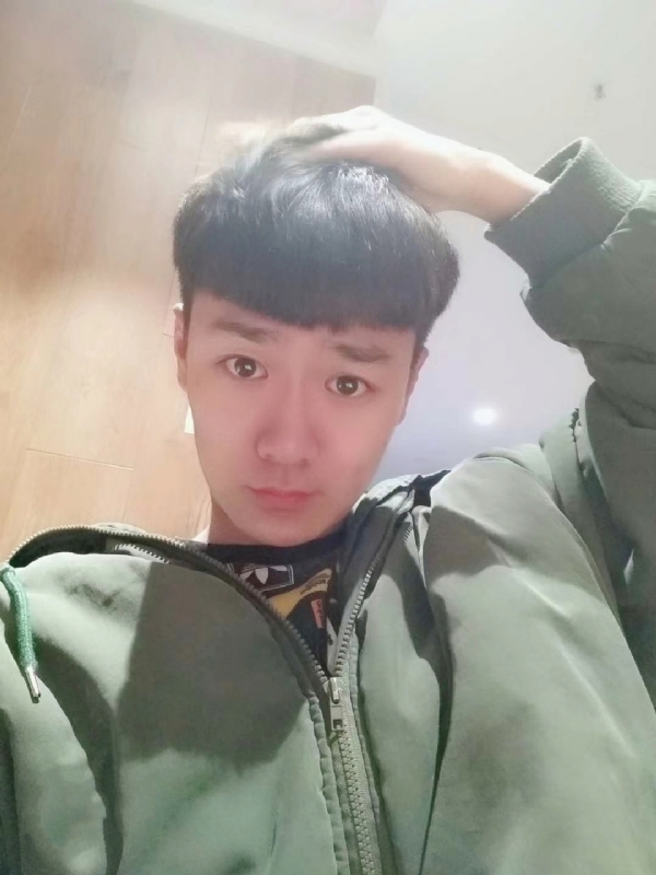 Boom的第一张照片--马尾相亲网