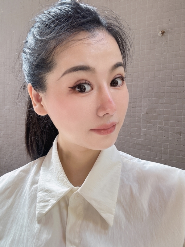 金莉的第二张照片--马尾相亲网