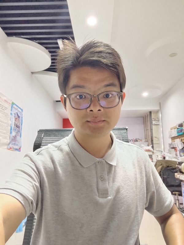 华兴通讯的第一张照片--马尾相亲网