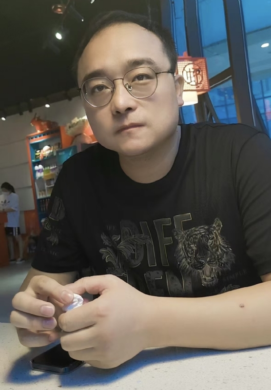 十七的第三张照片--马尾相亲网