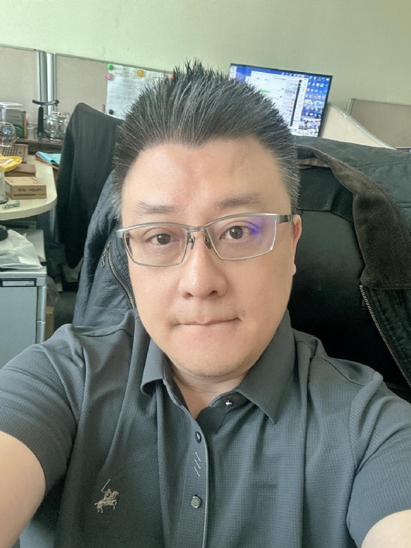回归自我的第二张照片--马尾相亲网