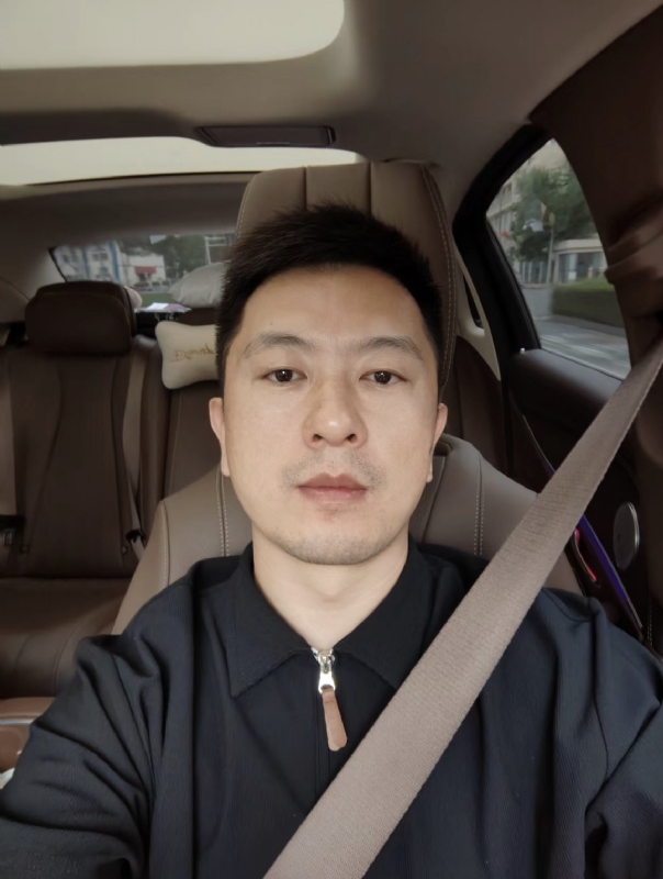 Jason的第一张照片--马尾相亲网